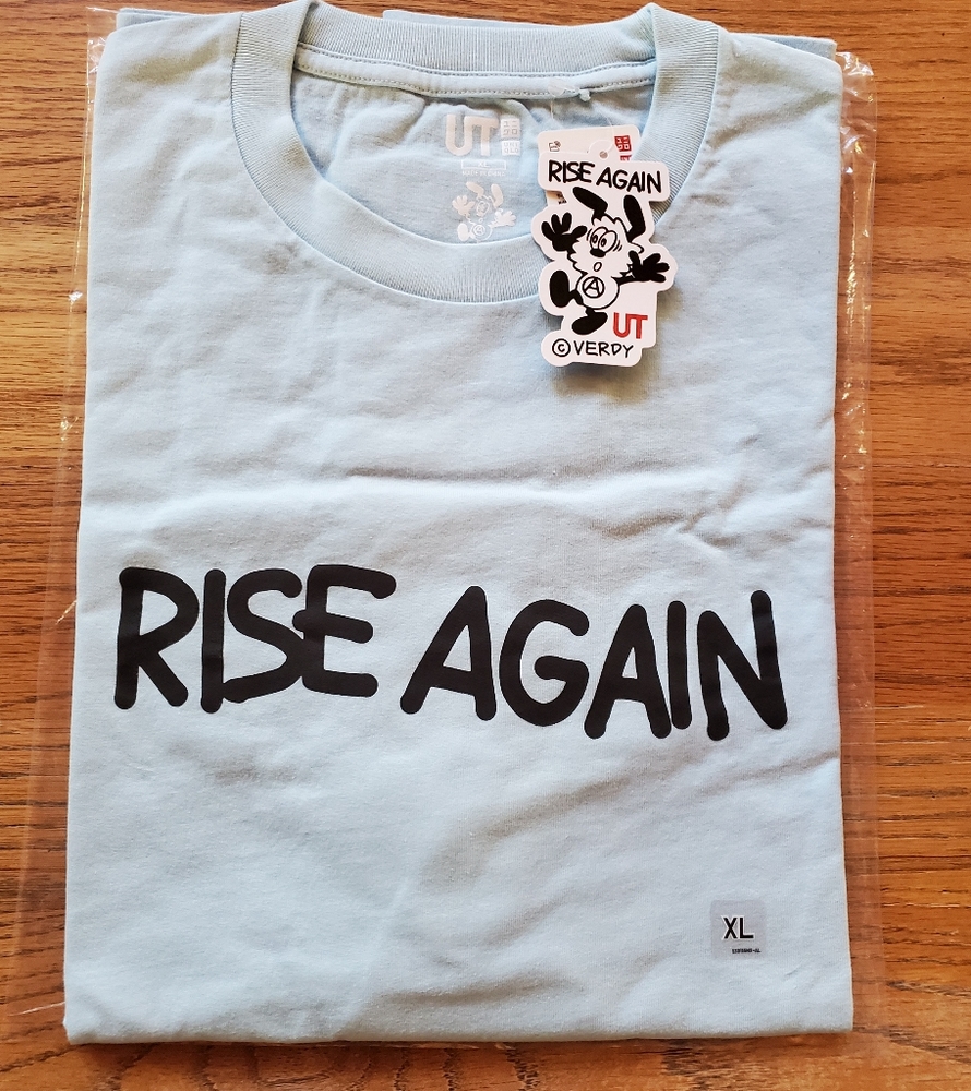 Uniqlo x Verdy Tee